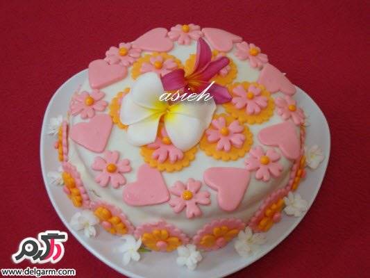 طرز تهیه کیک تولد برای همسرتان