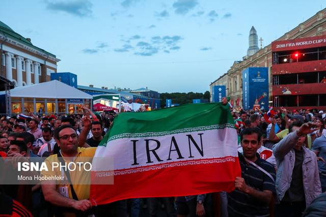 گفتگوی سلطانی‌فر با تماشاگران ایرانی حاضر در روسیه