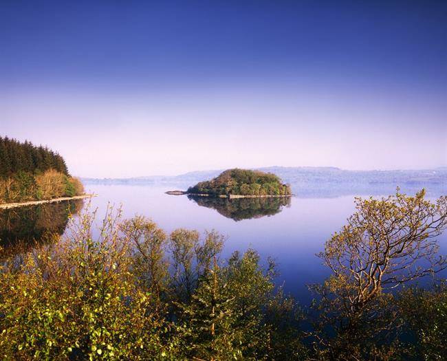 جزیره اینیسفری Isle of Innisfree