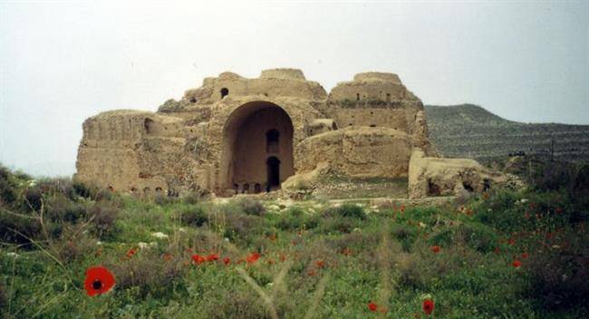 کاخ اردشیر بابکان