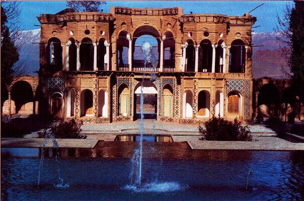 سردر باغ شازهد ماهان