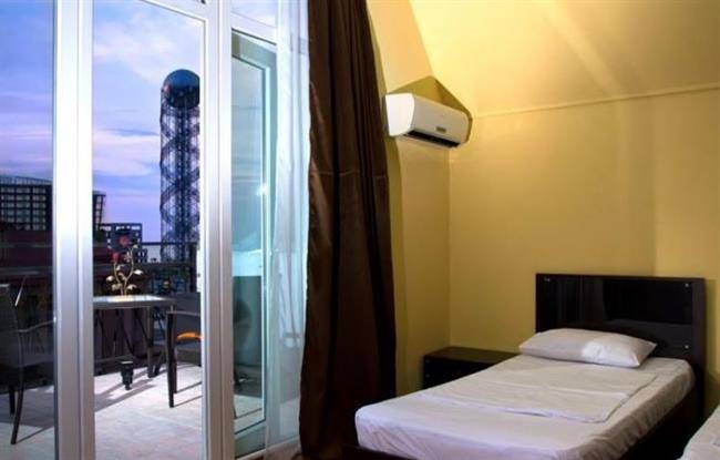 هتل مگزاربی باتومی batumi mgzavrebi hotel