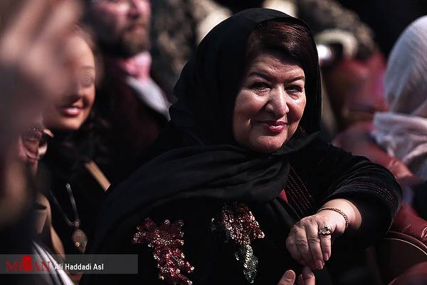 پوران درخشنده حضور شهاب حسینی در فیلمم قطعی نیست/فیلمبرداری هیس پسرها گریه نمیکنند پاییز شروع خواهد شد//////////////////////دوشنبه