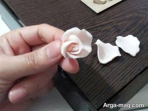 گلسازی با کمک خمیر گل چینی