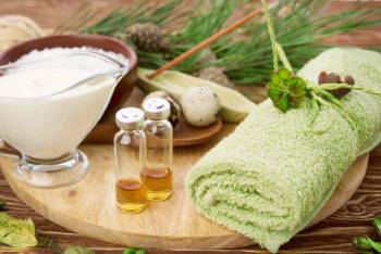 آشنایی با چند ماسک روغن زیتون برای پوست و مو