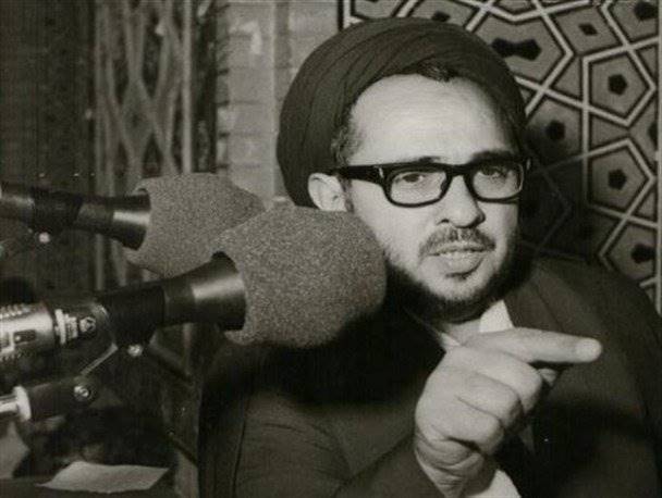 دختر شهید عبدالکریم هاشمی‌نژاد از شهادت پدرش می‌گوید