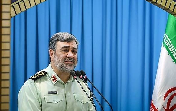 نیروی انتظامی برای امنیت مردم تا پای جان ایستاده است