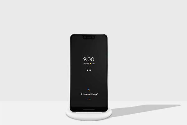 گوگل از شارژر وایرلس Pixel Stand با قابلیت‌های متفاوت رونمایی کرد