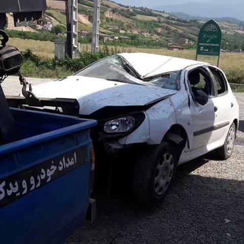 مهلت 20 روزه به رانندگان امداد خودرو و جرثقیلهای مستقر در جاده چالوس/ اخذ مبالغ هنگفت در جهت جابجایی خودروهای حادثه دیده/ رسیدگی به جرم و تخلفات احتمالی در شعبه هشت دادیاری مهلت 20 روزه به رانندگان امداد خودرو و جرثقیلهای مستقر در جاده چالوس/ اخذ مبالغ هنگفت در جهت جابجایی خودروهای حادثه دیده/ رسیدگی به جرم و تخلفات احتمالی در شعبه هشت دادیاری