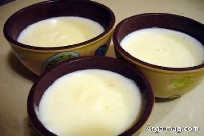 طرز تهیه فرنی با شیر خشک برای نوزادان با دو دستور پخت متفاوت