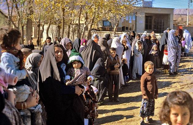 طنین صدای زنان روستایی در شب