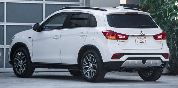 mitsubishi-asx-rear_2018