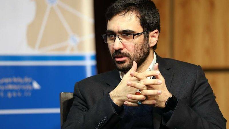 مدیرکل حقوقی سازمان فناوری: بنیاد نرم افزارهای متن باز در پی فرهنگ‌سازی است نه مجوز دهی