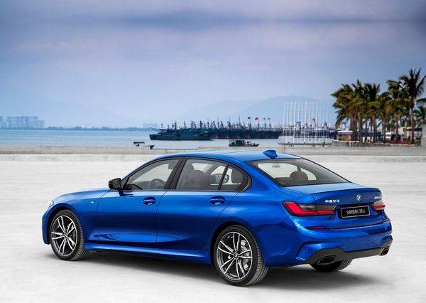 2019-bmw-3-series-long-wheelbase (16)