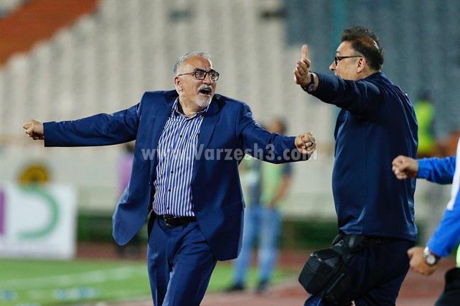 خوشحالی کادر استقلال پس از برد برابر استقلال خوزستان