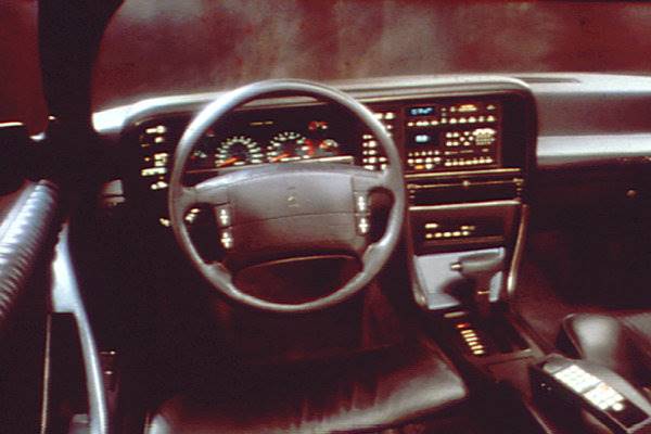 1990-92 Oldsmobile Toronado Trofeo