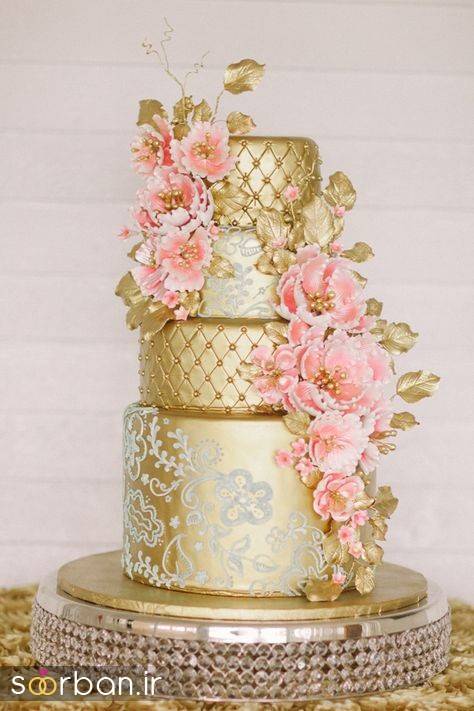 دسته گل عروس پارچه کیک عروسی طلایی 5