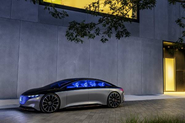 942bb803-mercedes-vision-eqs-unveiled-29