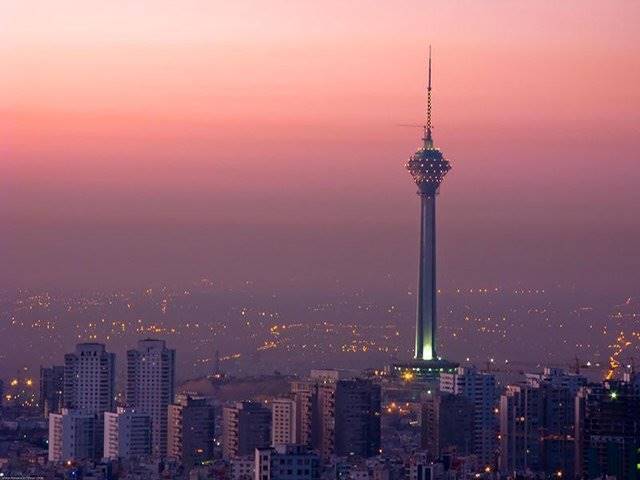 اقتصاد ایران سال ‌آینده از رکود خارج می شود/ کاهش تورم