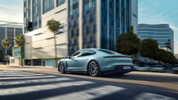 porsche-taycan-4s (6)