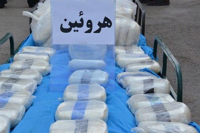 کشف کیسه حاوی هروئین از 2 خرده فروش موادمخدر در محله شهدا