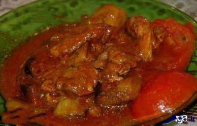 طرز تهیه خورش گوجه بادمجان خوشمزه و نکاتی برای پخت بهتر