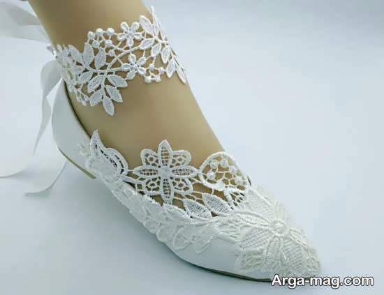 انتخاب و تهیه کفش عروس زیبا و لاکچری