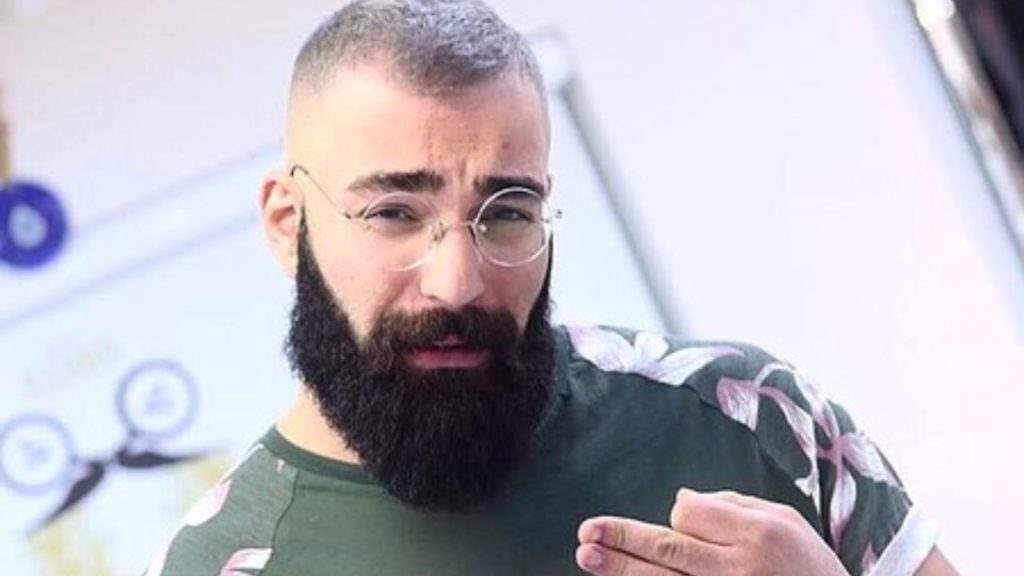 واکنش اینستاگرامی حمید صفت به حکم قصاص خود به جرم قتل عمد ناپدری