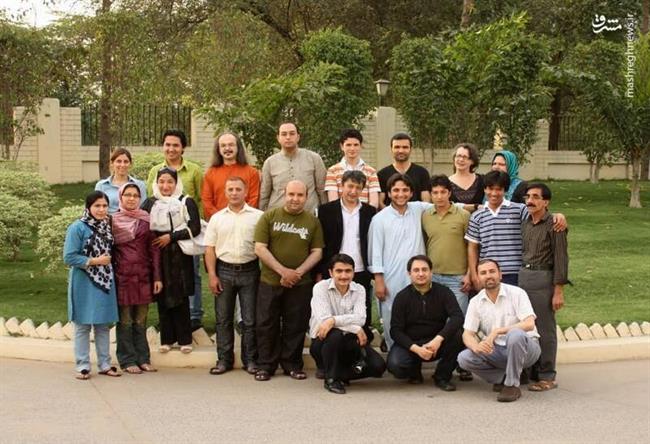 هزینه سنگین مهره سوخته MI6 روی دست ملکه انگلیس / شبکه 50 نفره زاغری چگونه متلاشی شد؟