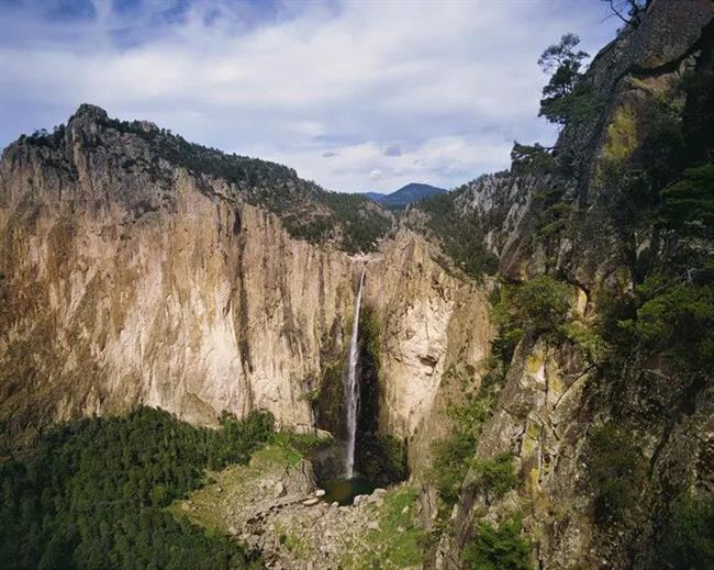 Cascada de Basaseachi National Park