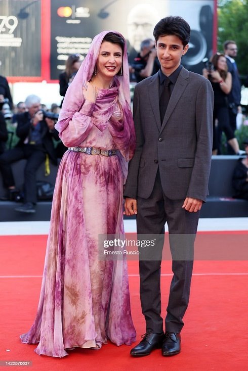 لیلا حاتمی و پسرش روی فرش قرمز جشنواره ونیز 2022