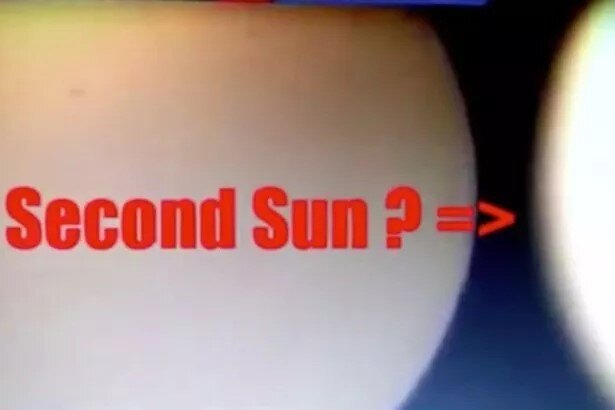 تازه‌ترین نظریه توطئه: ما دو خورشید داریم که دومی پشت اولی پنهان شده!