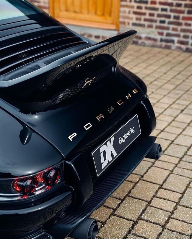 Piano Black DLS