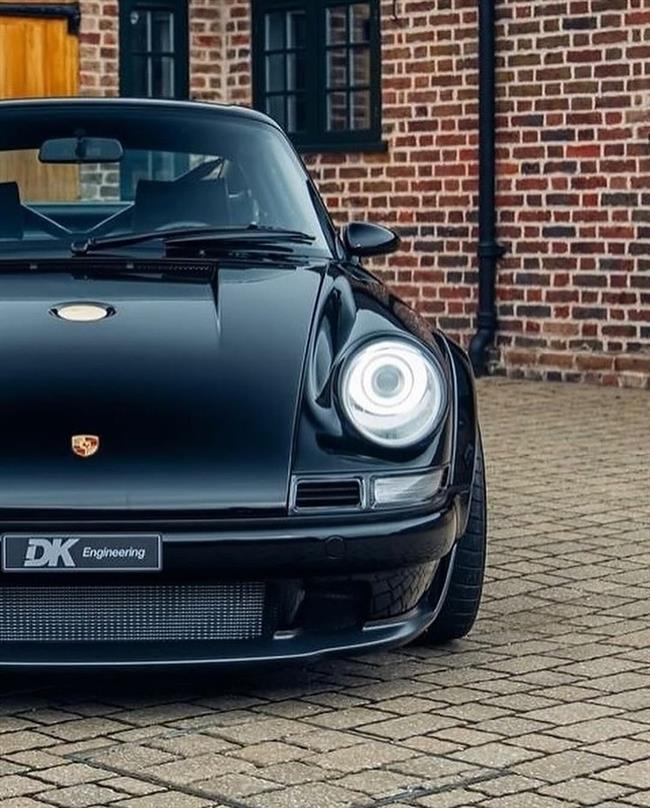 Piano Black DLS