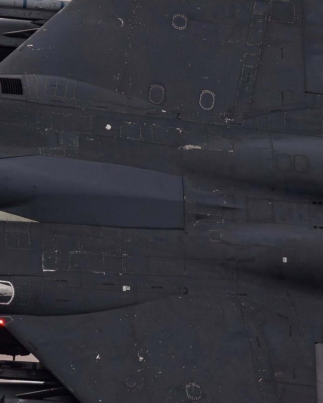 هماهنگی آسمان و خلبان در غروب: پرواز دیدنی F-15 Strike Eagle