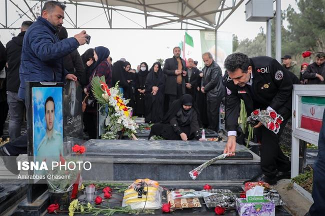 یادمان شهدای پلاسکو