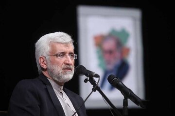 جلیلی: دشمنان ما تنها با فشار اقتصادی یا نظامی پیش نمی‌روند/  امپراتوری رسانه‌ای غرب، از هرگونه مشکل داخلی ایران ابراز خوشحالی می‌کند