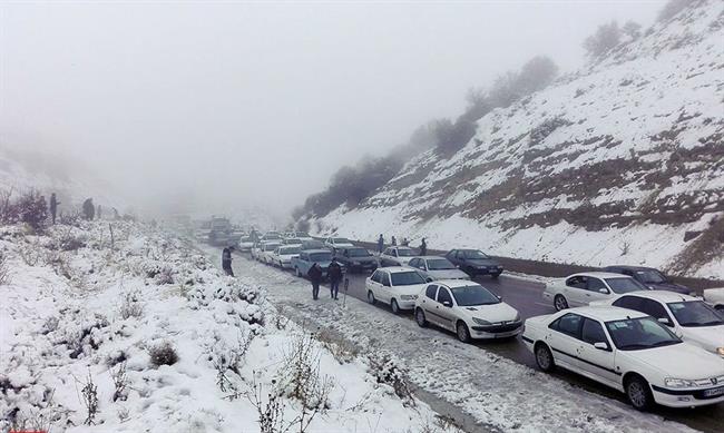 برف در راه مازندران