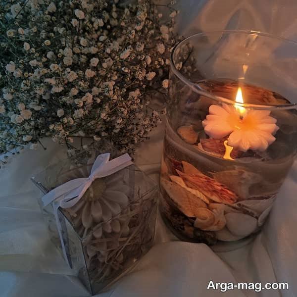 شمع شناور با تنوع در ابعاد، رنگ و رایحه