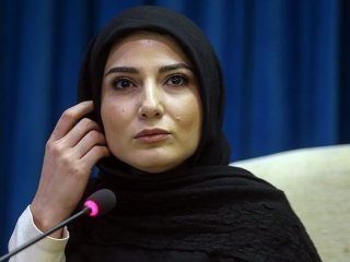 سمیرا حسین پور در لوکیشنی رویایی