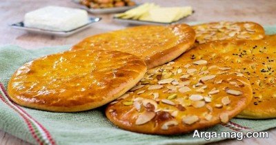 طرز پخت نان شیرمال مغزدار