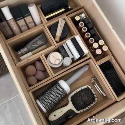 نظم دادن به وسایل آرایشی و عطر ها