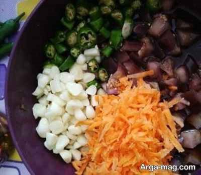 طرز تهیه ترشی بادمجان و هویج؛ طعم سنتی در کنار هر غذا