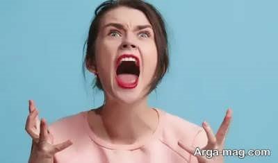 تعبیر خواب جیغ کشیدن؛ نشانه ترس یا رهایی؟
