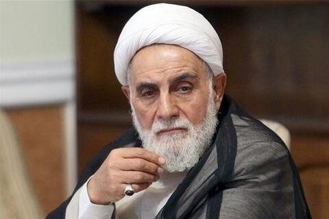 تعظیم ناطق نوری و زیباکلام به "عوامزدگی"/ یک رویداد، دو واکنش؛ چرا آمریکا از ایران رفت و در لیبی ماند!