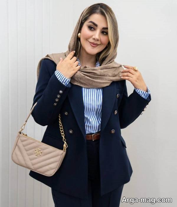 تصاویر استایل با کت سرمه ای