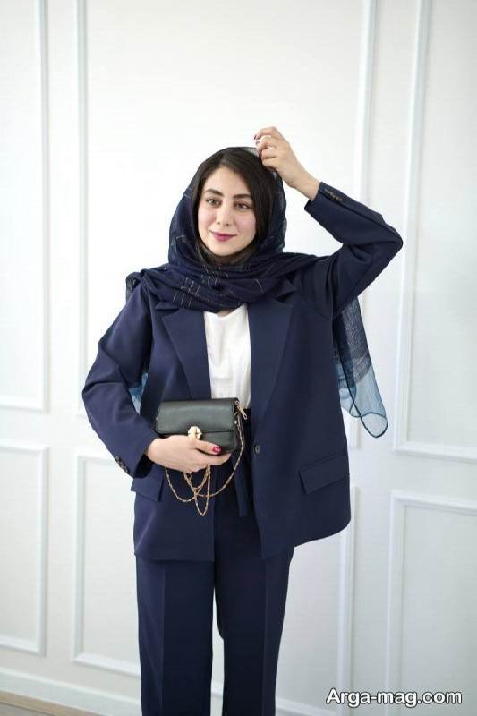 استایل با کت سرمه ای زیبا