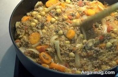 مراحل تهیه خورش موز