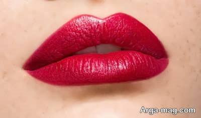 عفونت در پوست لب بر اثر تاتو