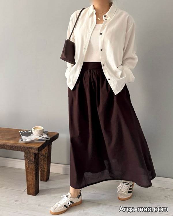 تیپ متفاوت با دامن قهوه ای